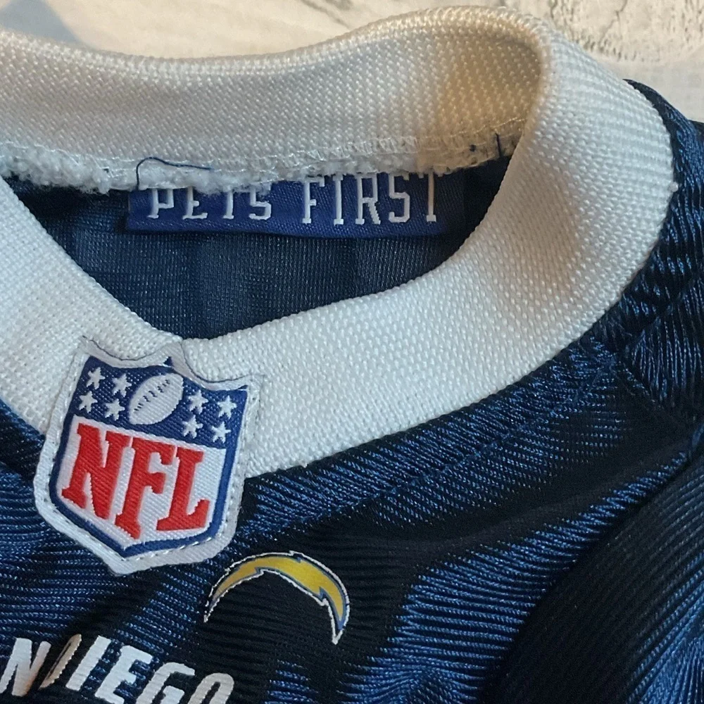 NFL Los Angeles Chargers Dog Jersey, Best Football Pet Jersey in Navy Blue